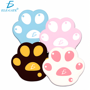 Tappetino per Mouse da Gaming RGB con Stampa Zampa d'Orso, Spessore 3mm, Riscaldato in Silicone, Impermeabile, Motivo Quadrato, Accessorio per Computer - Product Image 1