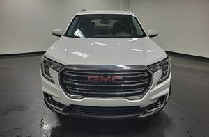 G-M-C Ter-rain SLT AWD d'occasion de 2024, modèle haut de gamme - Product Image 2