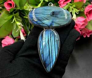 Pendentif en argent sterling 925 fait à la main avec pierre précieuse de labradorite naturelle grande pierre plaqué or bijoux cadeau de fiançailles d'anniversaire - Product Image 1