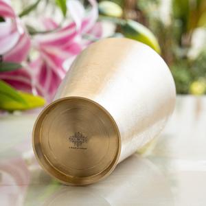 Gobelet en verre de grande taille à motif de fleurs en laiton pur Indian Art Villa-Verres et rangement - Product Image 5