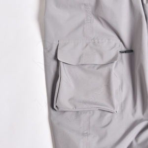 2025 nueva moda Pantalones de esquí personalizados a prueba de viento y ropa deportiva impermeable para hombres y mujeres pantalones de nieve de invierno - Product Image 1