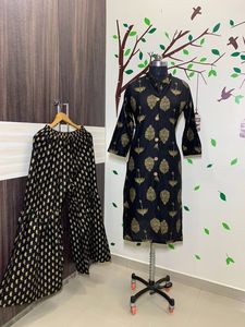 ผ้าเรยอนหนาสวยงาม Kurti พร้อมงานปักมือหนักเต็มรูปแบบ + ผ้าทอเรยอน Sharara + ผ้าทอเรยอน - Product Image 5