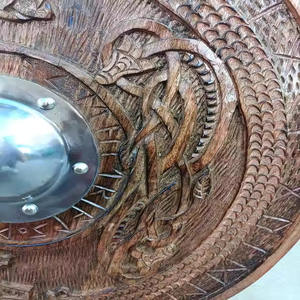 Armadura vikinga de metal medieval escudos nuevo modelo Jelling Norse Drake tallado redondo uso al aire libre diseño moderno de mediados de siglo - Product Image 3