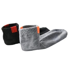 Calcetines tobilleros transpirables de color sólido de gran tamaño de algodón de alta calidad para Hombre Calcetines deportivos informales - Product Image 2