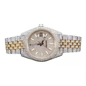 Reloj de Diamantes de Alta Demanda, Estilo Urbano de Lujo, Disponible a Precio de Exportación - Product Image 4