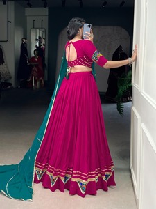 Heavy Pink Velvet <b>Chaniya</b> Lehenga <b>Choli</b> with Gamthi Work & Embossed Design Formal Wedding Wear - Product Image 5