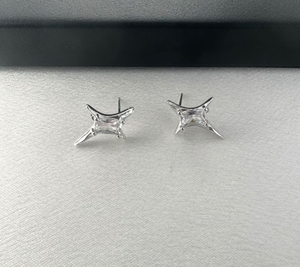 Pendientes de Plata 925 con Moissanita Certificada por Terceros, Estilo Iced Out, para Bodas, Aniversarios, Fiestas y Regalos - Unisex - Product Image 4