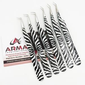 Pinzas de aislamiento de revestimiento de papel de cebra, pinzas de extensión de pestañas de acero inoxidable sostenibles con logotipo personalizado - Product Image 1