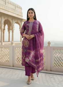 Traje de Estampado Veticano de Primera Calidad para Fiestas y Bodas de Estilo Romano Tradicional, Eventos de Celebración - Product Image 5