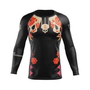 Rashguard pour homme à manches courtes UPF50 Couture plate pour le confort et la durabilité Respirant Évacuation de l'humidité Fabriqué au Pakistan - Product Image 3