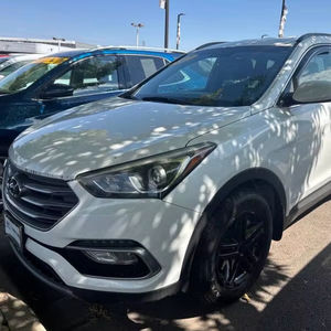 Hyundai Santa Fe Sport 2.4L d'occasion 2017 - Product Image 1
