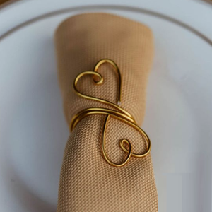 Ensemble de deux anneaux en métal au design élégant, porte-serviettes, anneaux de serviette personnalisés en usine pour hôtel et restaurant de mariage - Product Image 6