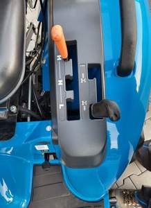 Tractor agrícola compacto LS XJ25HST a la venta Nuevo tractor de accionamiento hidrostático LS XJ25 con cabina de servicio de invierno con cargador frontal - Product Image 3