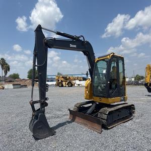 Excavatrice John Deere 260 d'occasion en excellent état, bien entretenue, modèle 2019, avec 1802 heures de fonctionnement, à vendre - Product Image 1