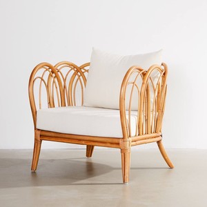 Divano in rattan fatto a mano poltrona con accento di lusso divano orientale moderno per l'arredamento del resort dell'hotel della caffetteria