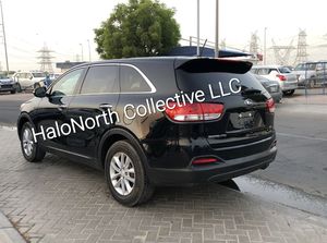 2017 pour Sorento SUV Automatique Essence 1-25000 Miles Sièges en cuir foncés Sièges électriques Éclairage LED Toit ouvrant - Product Image 3