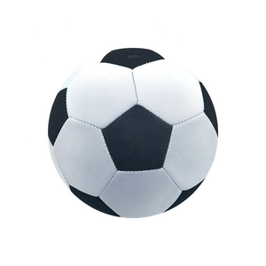 Balón de fútbol supersuave, tamaño 4, color personalizado, tela de neopreno, Fútbol para practicar, silencioso y cómodo - Product Image 3