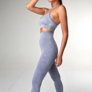 Ensemble de yoga sans couture pour femmes, trois pièces, écologique, soutien-gorge de sport sexy, short de sport taille haute, tenue de sport sans manches pour la salle de sport et le fitness - Product Image 4