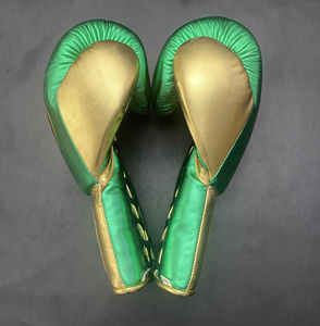 ถุงมือ MMA ระดับมืออาชีพ ปี 2026 รุ่น No Boxing No Life ปิดด้วยแถบตีนตุ๊กแก บุหนา 4 ชั้น ระบายอากาศได้ดี ซับเหงื่อ ผลิตจากหนัง - Product Image 5