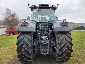 Massey Ferguson MF 8727 Dyna-VT Exclusivo MF BEAR - Product Image 4