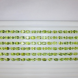 Peridoto natural de calidad AAA, corte ovalado, hermoso color verde de Brasil, excelente para la fabricación de joyas, certificado IGI - Product Image 2