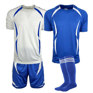 Uniformes de fútbol personalizados de alta calidad 100% poliéster ligero transpirable nueva tendencia duradero elegante EE. UU. México equipo Kit su propio - Product Image 3