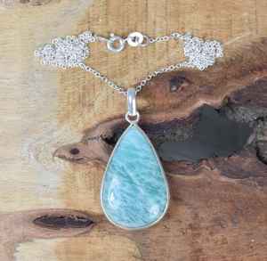 Pendentif en amazonite en forme de poire, argent sterling 925, bijoux en pierres précieuses faits à la main, cadeau élégant pour femmes - Product Image 1