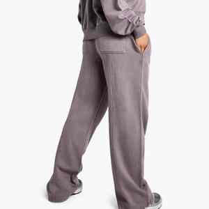 Premium personnalisé raisin femmes surdimensionné jambe droite survêtement pantalon et pantalon éponge polaire doux au toucher tissu 100% coton pantalons de survêtement - Product Image 2