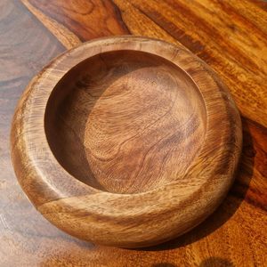 ชามไม้ทำด้วยมือคุณภาพสูงเหมาะสำหรับสลัดผลไม้และของว่างชามเสิร์ฟไม้ธรรมชาติสำหรับบ้านร้านอาหาร - Product Image 1