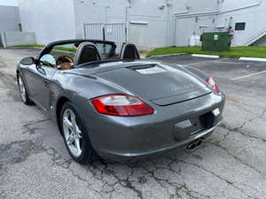 Boxster S 2008, 2 Puertas, Convertible, Volante a la Izquierda, Asientos de Cuero, Faros Traseros LED, Cámara Trasera, Buen Rendimiento de Combustible, Entrada sin Llave, Auto Usado en Venta - Product Image 3