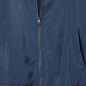 Vente en gros de vestes pour hommes uniformes avec logo personnalisé coupe ample fermeture à glissière imperméable Satin polyester vestes d'hiver en satin uni 2025 - Product Image 6