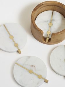 Sous-verres personnalisés de haute qualité en nacre et or gravé, design moderne pour verres à boisson - Product Image 3