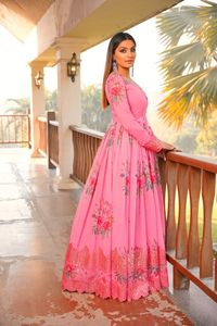 Đẹp Ấn Độ thiết kế Phụ nữ georgette anarkali với dupatta thiết lập hoa in màu hồng áo choàng dài readymade loe anarkali phù hợp với - Product Image 2