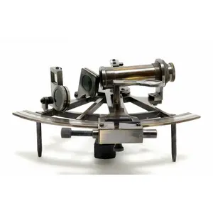 เข็มทิศเรือทองเหลืองเยอรมัน พร้อมกล่องไม้เนื้อแข็ง งานแฮนด์เมด คุณภาพพรีเมียม ขายส่งราคาถูก สำหรับตกแต่ง - Product Image 3