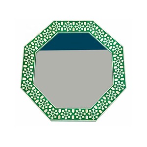 Espejo con incrustaciones de hueso rojo único, decoración de pared hecha a mano elegante, perfecta para la decoración interior del hogar y regalar a los seres queridos de la India - Product Image 6