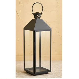 Portavelas Decorativo Hecho a Mano para el Hogar, Hotel, Bodas, Decoración, Farol con Acabado Negro, Vidrio y Metal Largo - Product Image 6