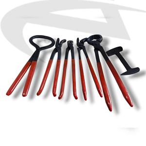 Kit d'outils d'entretien des sabots de cheval Costa Sports Equestrian, 6 pièces, acier inoxydable, revêtement en caoutchouc noir, sac d'outils de fermeur de sabots - Product Image 4