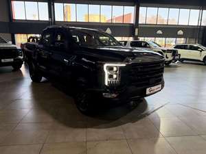 Tout nouveau Foton Tunland V7 DC 4X4 VLX Noir Double Cabine Diesel Euro4 Conduite à Droite 2026 - Product Image 1