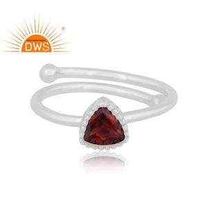 Anillo Apilable de Plata de Ley con Granate Natural, Diseño Elegante, Fabricante de Joyería Personalizada - Product Image 4