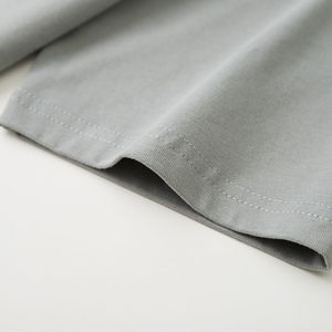 T-shirt en coton 100% tricoté doux pour homme, coupe confortable, durable, de haute qualité, uni, décontracté, pour un usage quotidien - Product Image 3