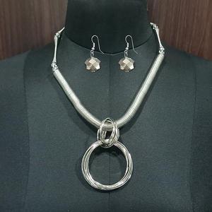 Urthn Fashion Jewelry Set <b>Silver</b> <b>Plated</b> Statement Necklace 1107733 - Product Image 1