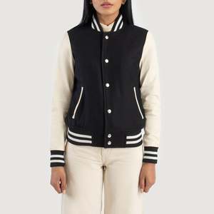 เสื้อแจ็คเก็ต Savant Hybrid Varsity สีดำและสีขาว สำหรับฤดูใบไม้ร่วง สวมใส่สบายอย่างสมบูรณ์แบบ - Product Image 4