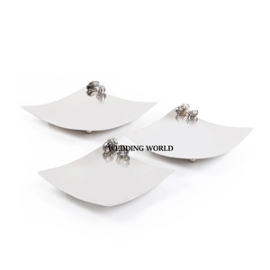 Plateau à chocolat en acier inoxydable Ensemble de trois couverts de table en argent au chocolat design Nouveau plateau à chocolat de luxe plaqué - Product Image 1