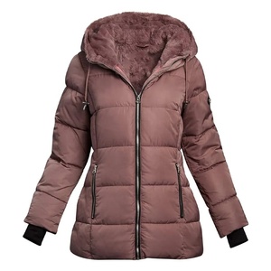 Custom Plus Size Women's Winter Eco-Friendly Cotton Filled Dyed <b>Thick</b> <b>Quilted</b> Puffer Bubble Crop Hooded Jacket - Product Image 1