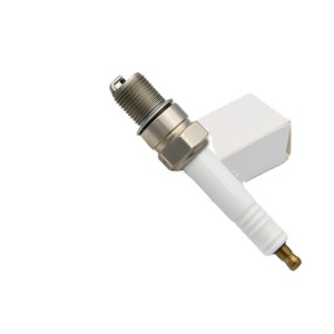 Nhật Bản Spark Plug Phạm Vi Nhiệt 7 Xe Hệ Thống Động Cơ Cho Toyota Vitz 1000cc Xe Ô Tô Thay Thế Bp7es Và W22EP-U - Product Image 1