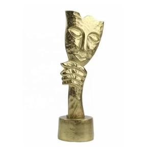 Objet de table sculptural en argent antique Accent décoratif élégant pour décor spirituel de bureau à domicile de luxe et style festif - Product Image 6