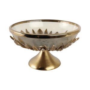 Cuenco Vintage de Metal Dorado y Vidrio, Centro de Mesa Decorativo Elegante, Adecuado para Exhibición en Mesa y Decoración de Interiores, de la India - Product Image 3