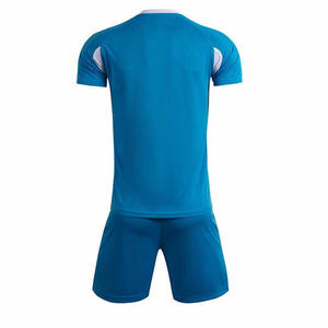 Conjunto de camiseta de fútbol por sublimación de la mejor calidad, ropa de entrenamiento de equipo Lisa transpirable para Opción de impresión de nombre personalizado Unisex - Product Image 6