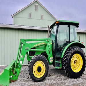 John Deere 5525 disponible para entrega rápida, compre hoy, obtenga equipos agrícolas de calidad superior, precios al por mayor garantizados - Product Image 2