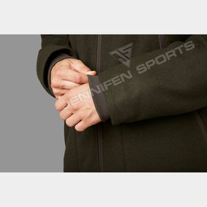 เสื้อแจ็คเก็ตทหารยุทธวิธีแบบมีฮู้ดสำหรับผู้ชาย  สำหรับกิจกรรมกลางแจ้งในฤดูหนาว ทำจากผ้าขนสัตว์ 100% ระบายอากาศได้ดี มีกระเป๋าซิป  โลโก้สั่งทำได้  ใช้งานได้หลากหลาย เหมาะสำหรับการล่าสัตว์ - Product Image 5